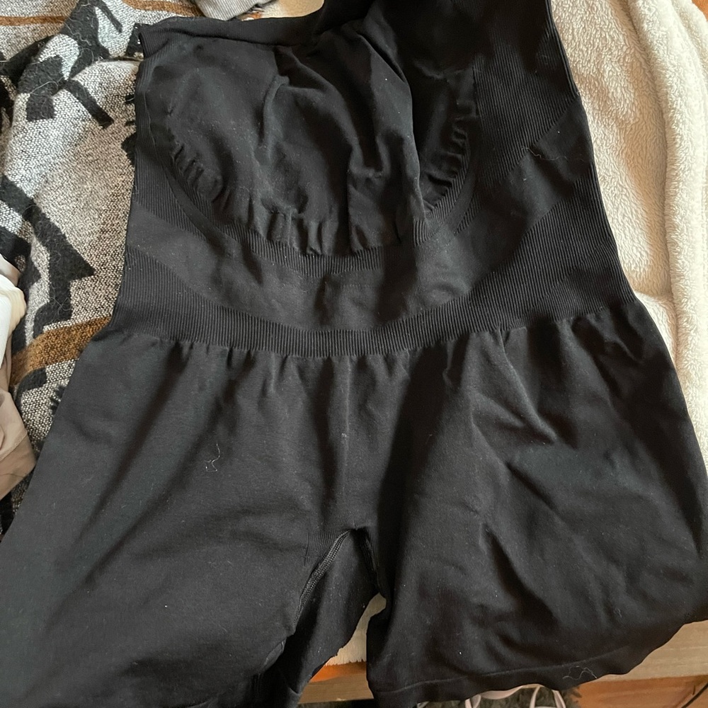 Blanqi shorts maternity